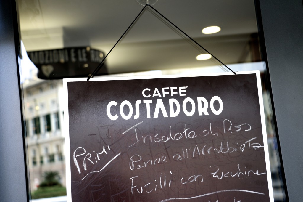 Typografi_italien_smuk_caffe_cafe