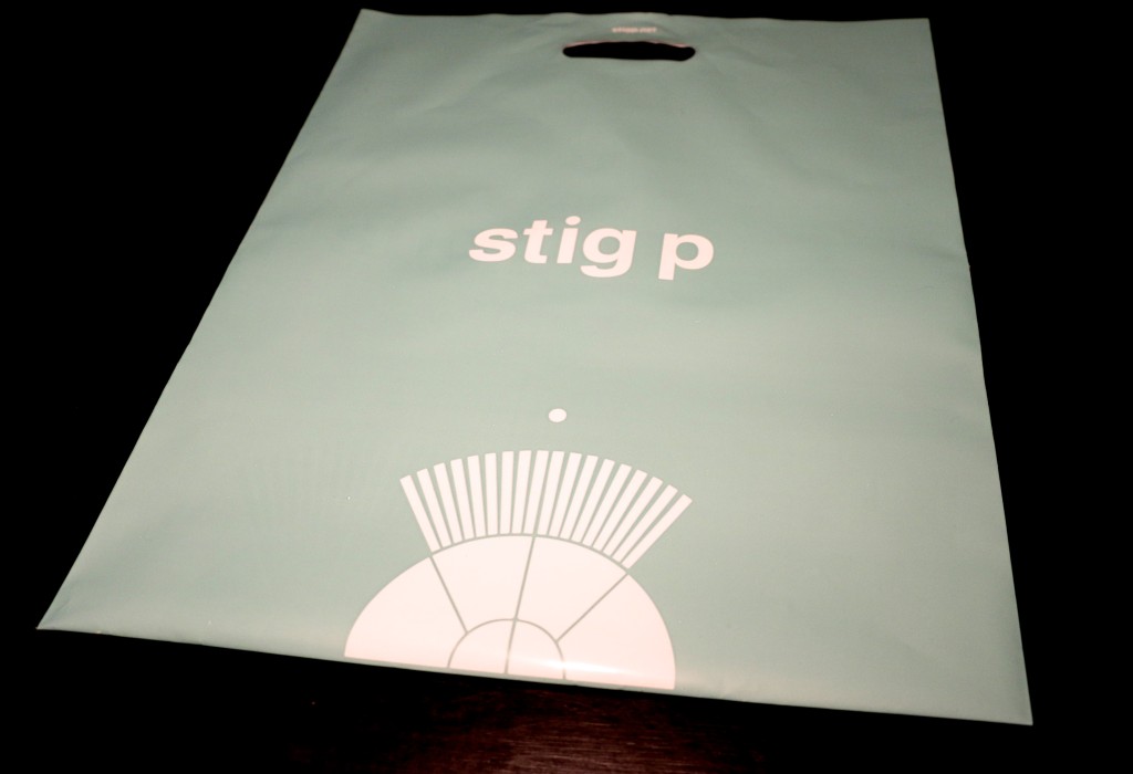 stig_p_logo_arkitektur_pose